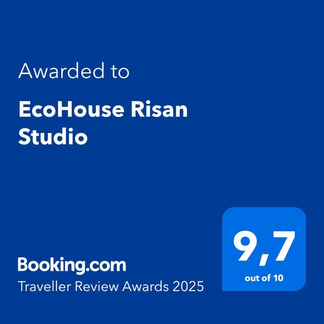 Ecohouse Risan Studio Dış mekan fotoğraf